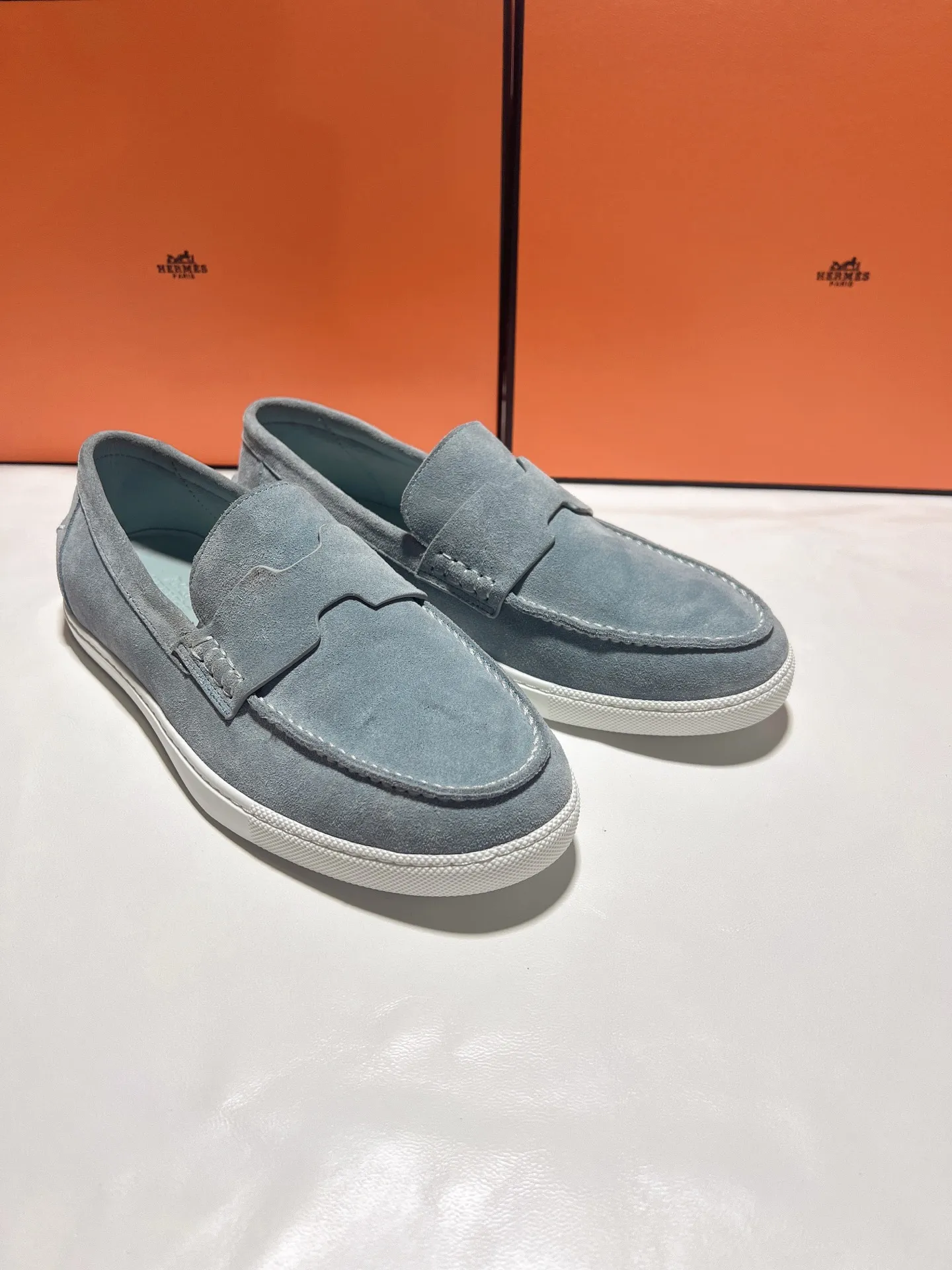 👟👟Ex-factory price 540👟👟 ♥2025 HERMES The latest hot model, the official website is developed simultaneously, original quality Size: Women's size 36/46